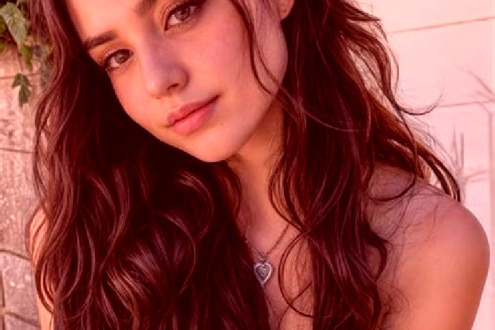 Ava, 20, a auburn amber-eyed middle eastern companion based in Boisseron. Offering Roleplay, Prostate Massage, Massage. Available for incall and outcall, ove...
