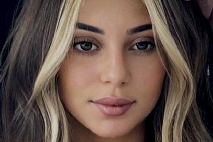 Ava, 20, a blonde brown-eyed caribbean companion based in Thierrens. Offering Domination, Girlfriend Experience, Fetish, BDSM. Available for incall and outca...