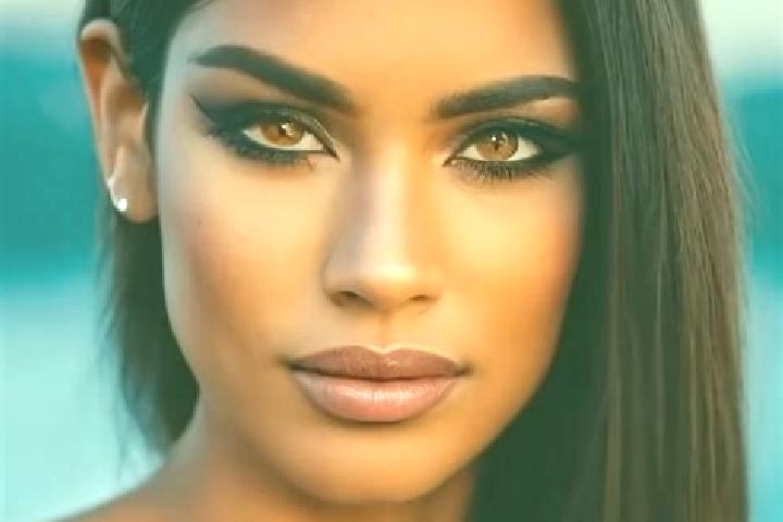 Ava, 20, a chestnut amber-eyed latina companion based in Oktjabr skij. Offering Massage, Prostate Massage, Tantra. Available for incall and outcall, day and ...