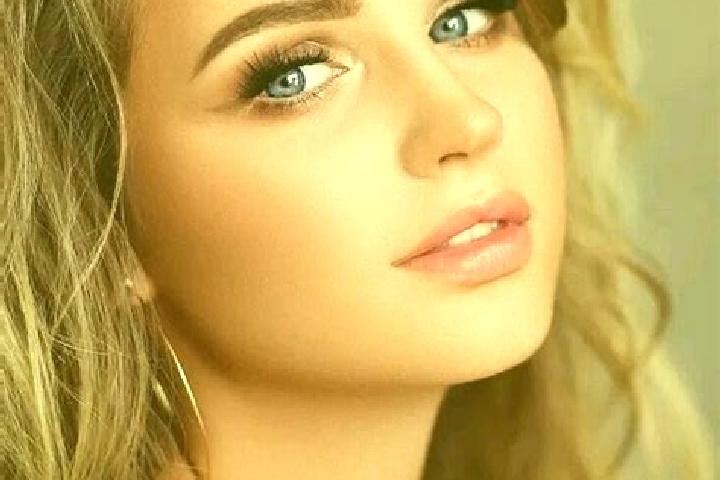 Ava, 20, a dark blonde blue-eyed indian companion based in Ghoriyan. Offering Couples, Tantra, BDSM. Available for incall and outcall, overnight bookings ava...