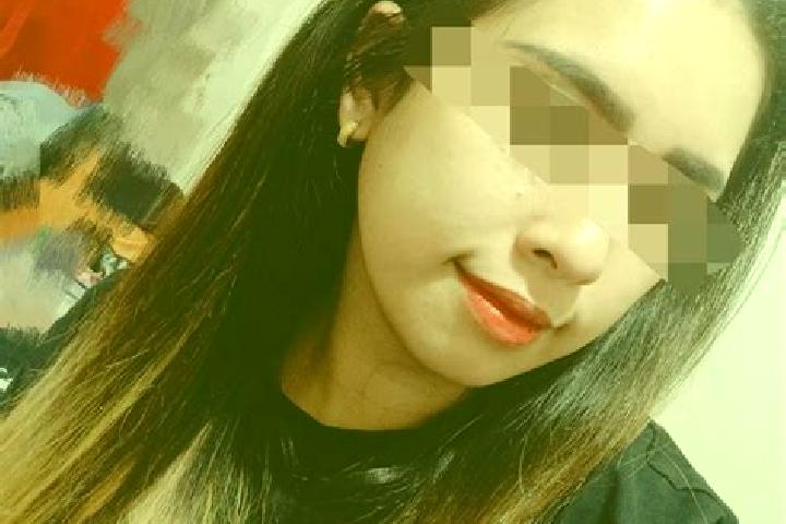 Ava, 20, a red grey-eyed latina companion based in Ke Sat. Offering 69, CIM, Girlfriend Experience. Available for incall and outcall, overnight bookings avai...