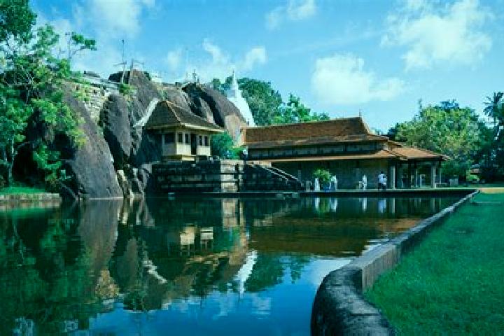Ava, 20 — Escort in Anuradhapura, Sri Lanka