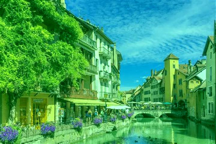 Ava, 20 — Escort in Ustaritz, France