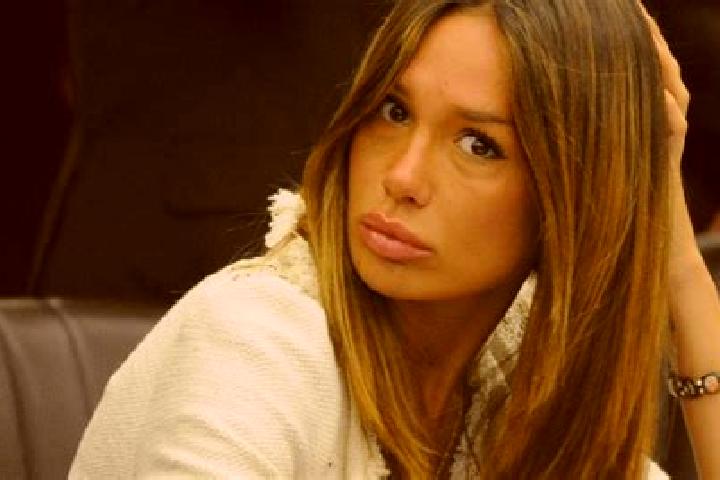 Ava, 20 — Escort in Villa Minetti, Argentina