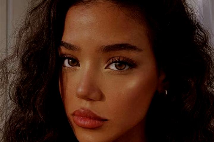 Ava, 21, a black brown-eyed caribbean companion based in Minase. Offering Dinner Date, Travel Companion, GFE. Available for incall and outcall, overnight boo...