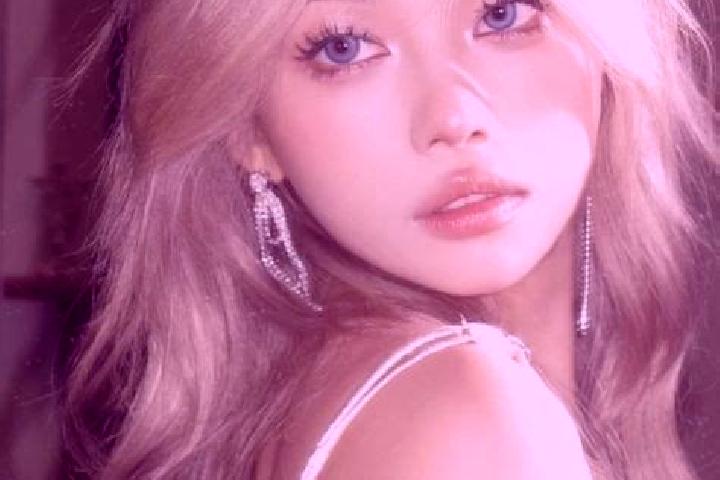 Ava, 21, a blonde amber-eyed asian companion based in Austis. Offering Party Girl, Fetish, Domination. Available for incall and outcall, overnight bookings a...