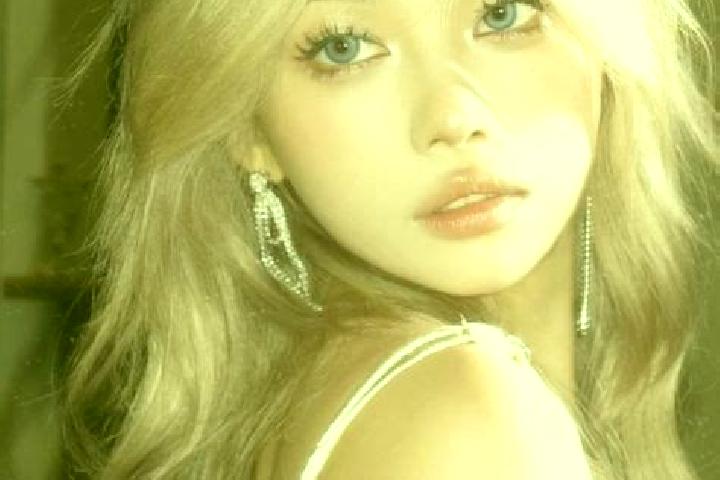 Ava, 21, a blonde blue-eyed asian companion based in Sierre. Offering CIM, Dinner Date, 69. Available for incall and outcall, overnight bookings available.