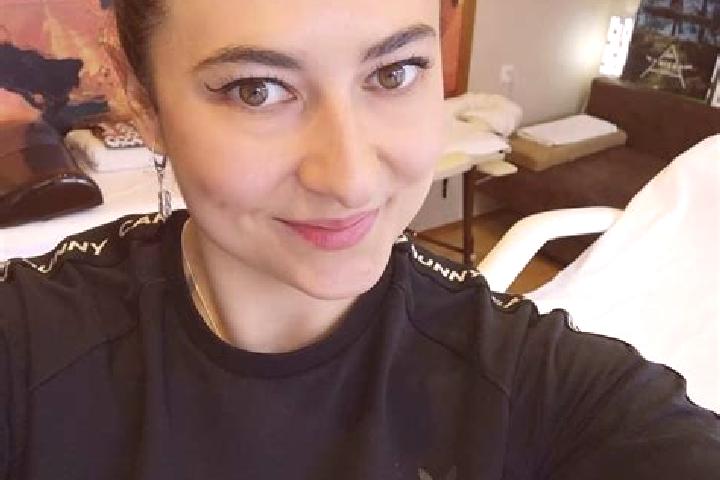 Ava, 21, a brunette grey-eyed latina companion based in Kalna. Offering Domination, Fetish, CIM, 69, Massage. Available for incall and outcall, day and eveni...