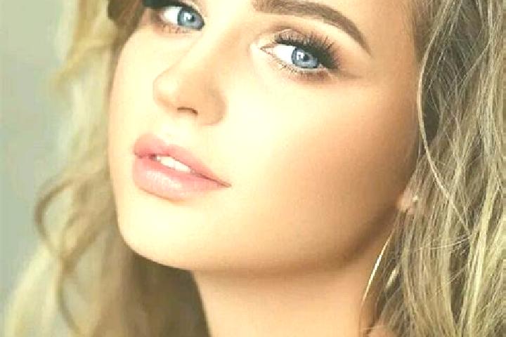 Ava, 21, a dark blonde blue-eyed caribbean companion based in Frignicourt. Offering Deep French Kissing, Fetish, Erotic Massage, Party Girl. Available for in...