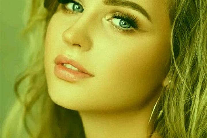 Ava, 21, a dark blonde blue-eyed mediterranean companion based in Srodmiescie. Offering Deep French Kissing, Tantra, Girlfriend Experience, A-Level, GFE. Ava...