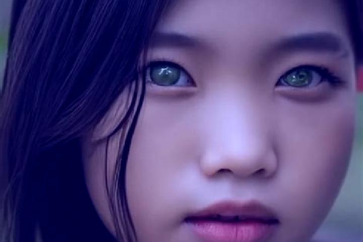 Ava, 21, a red green-eyed asian companion based in Vandeikya. Offering Girlfriend Experience, Fetish, Couples. Available for incall and outcall, overnight bo...