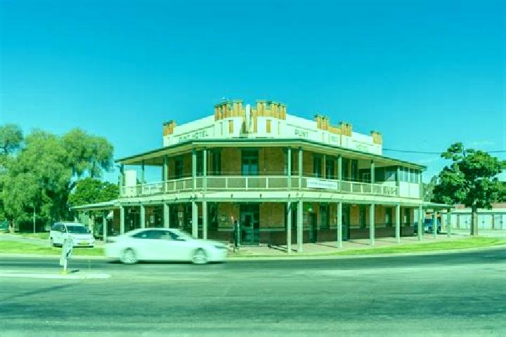 Ava, 21 — Escort in Darlington Point, Australia