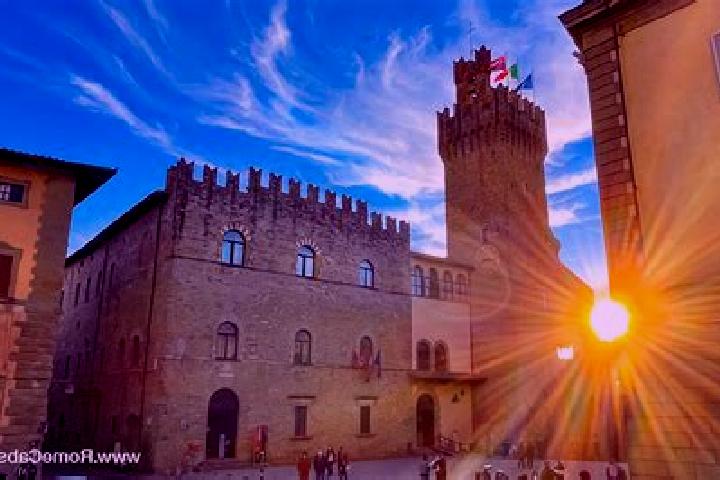 Ava, 21 — Escort in Palazzo del Pero, Italy