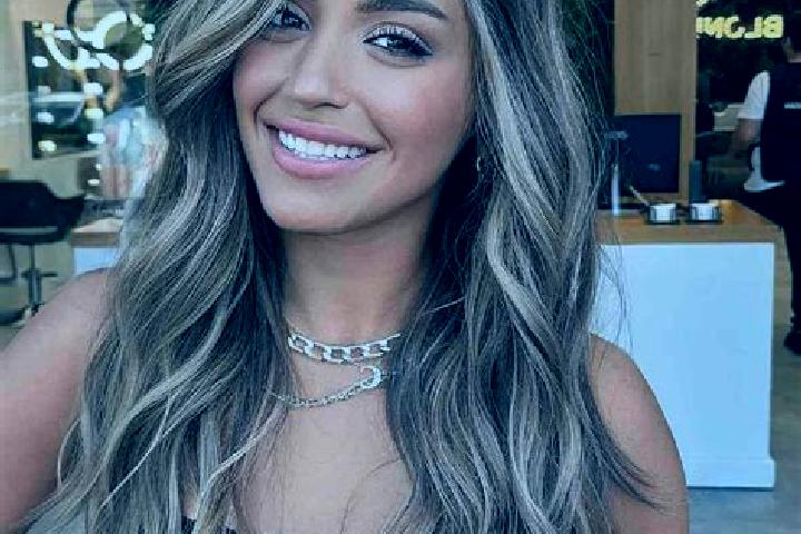 Ava, 22, a dark blonde dark-eyed caucasian companion based in Blato. Offering OWO, Dinner Date, Couples. Available for incall and outcall, overnight bookings...