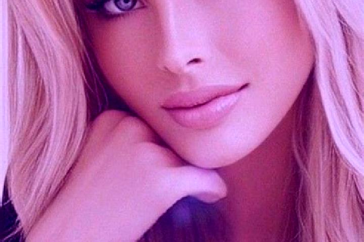 Ava, 22, a dark blonde dark-eyed caucasian companion based in Crespina. Offering OWO, Dinner Date, Erotic Massage, Couples, BDSM. Available for incall and ou...