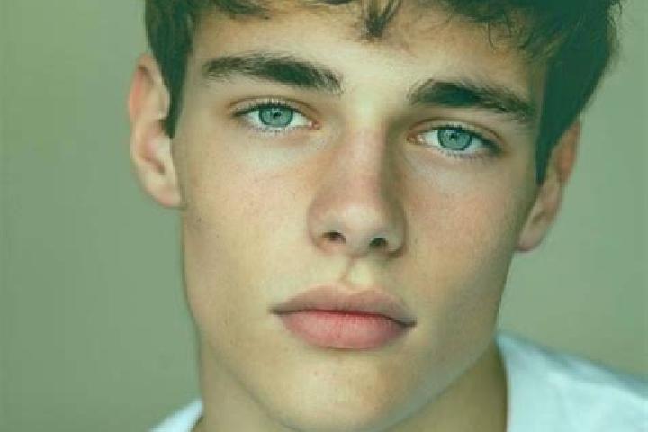 Ava, 22, a red brown-eyed caucasian companion based in Puerto Lopez. Offering OWO, Tantra, Duos, Deep French Kissing. Available for incall and outcall, day a...