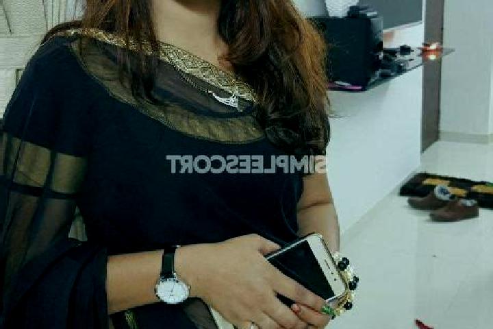 Ava, 22 — Escort in Chittoor, India