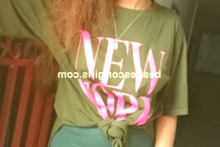 Ava, 22 — Escort in Heroumbili, Comoros