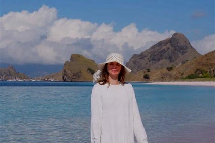 Ava, 22 — Escort in Labuan, Indonesia
