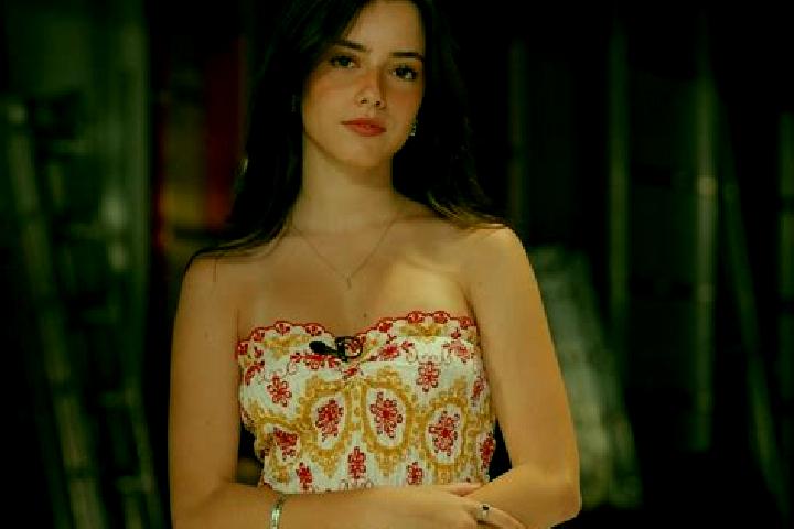 Ava, 22 — Escort in Madalena, Brazil
