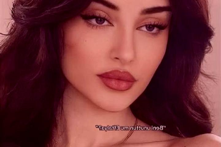 Ava, 22 — Escort in Zey, Turkey