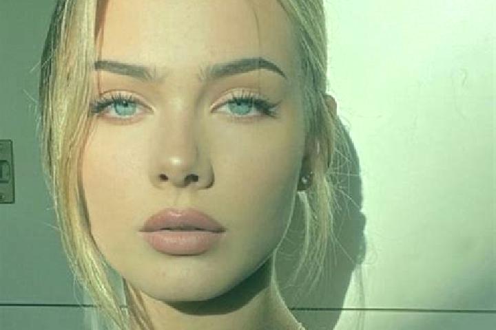 Ava, 23, a blonde amber-eyed european companion based in Chah Ab. Offering Party Girl, Dinner Date. Available for incall and outcall, overnight bookings avai...