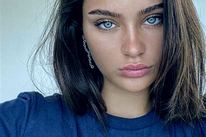 Ava, 23, a brunette blue-eyed mediterranean companion based in Marquain. Offering Prostate Massage, CIM, Striptease, GFE. Available for incall and outcall, d...