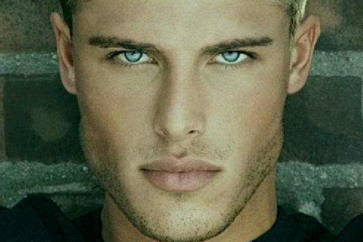 Ava, 23, a dark blonde grey-eyed caucasian companion based in Daikela. Offering Domination, Overnight, Couples. Available for incall and outcall, day and eve...