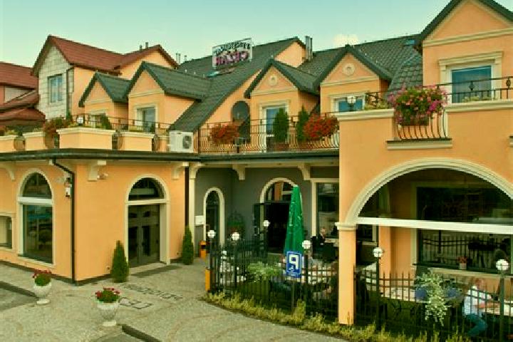 Ava, 23 — Escort in Ciechanowiec, Poland