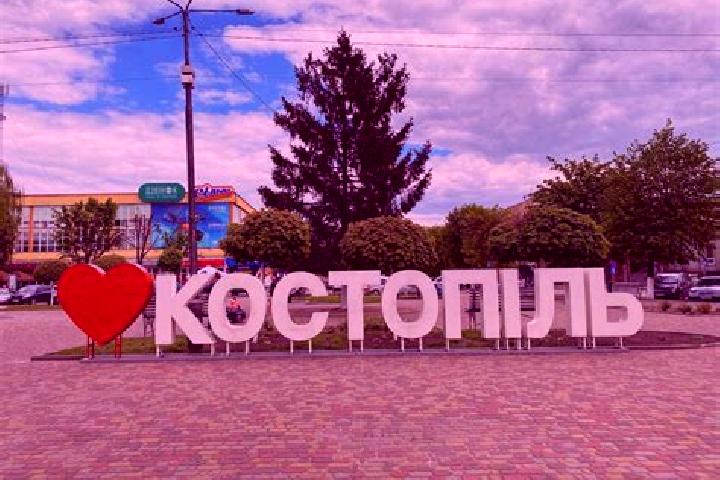 Ava, 23 — Escort in Kostopil, Ukraine