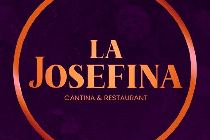 Ava, 23 — Escort in La Josefina, Mexico