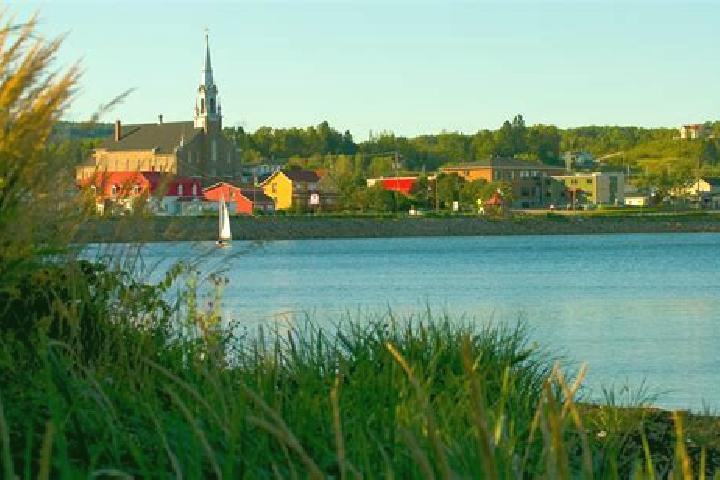 Ava, 23 — Escort in Saint-Ubalde, Canada