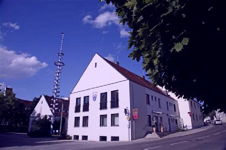 Ava, 23 — Escort in Thierhaupten, Germany