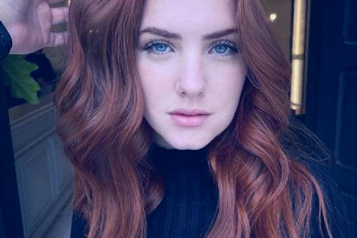 Ava, 24, a auburn blue-eyed middle eastern companion based in Stara Ves. Offering 69, Erotic Massage, GFE. Available for incall and outcall, overnight bookin...