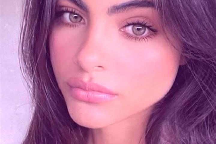 Ava, 24, a black hazel-eyed caribbean companion based in Beraim. Offering Travel Companion, Party Girl, Girlfriend Experience, 69. Available for incall and o...