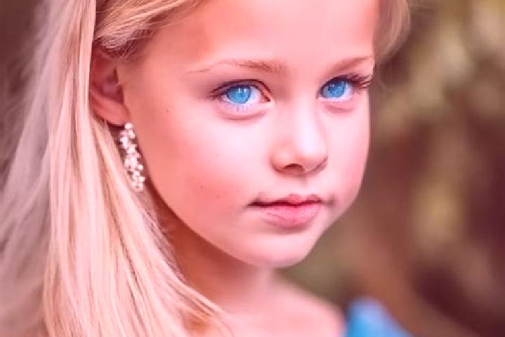 Ava, 24, a blonde blue-eyed caribbean companion based in Bomal. Offering Roleplay, Deep French Kissing. Available for incall and outcall, overnight bookings ...