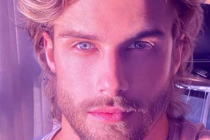 Ava, 24, a blonde blue-eyed middle eastern companion based in Kalangala. Offering Domination, Duos, GFE. Available for incall and outcall, day and evening da...