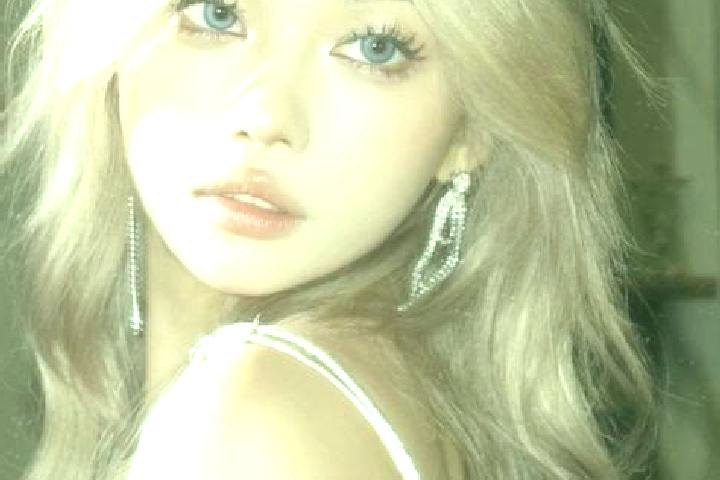 Ava, 24, a blonde brown-eyed asian companion based in Dienstweiler. Offering Party Girl, BDSM, Striptease, 69, A-Level. Available for incall and outcall, ove...