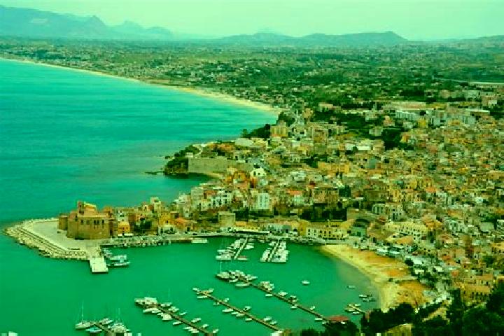 Ava, 24 — Escort in Castellammare del Golfo, Italy