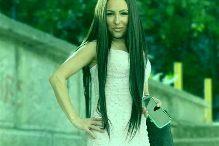 Ava, 24 — Escort in Matasari, Romania