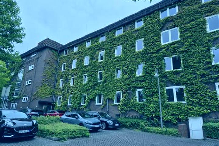Ava, 24 — Escort in Oer-Erkenschwick, Germany