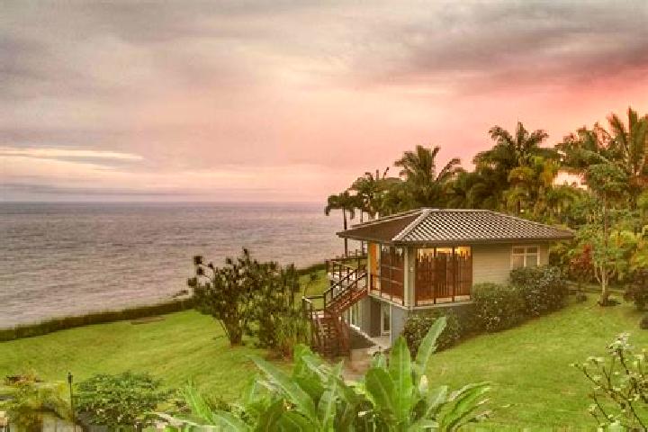 Ava, 24 — Escort in Pepeekeo, United States