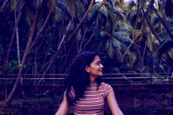 Ava, 24 — Escort in Vayalar, India