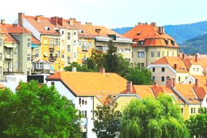 Ava, 24 — Escort in Vrzdenec, Slovenia