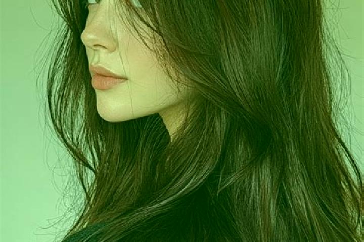 Ava, 25, a auburn brown-eyed caucasian companion based in Tatsumi. Offering Girlfriend Experience, BDSM, 69. Available for incall and outcall, overnight book...