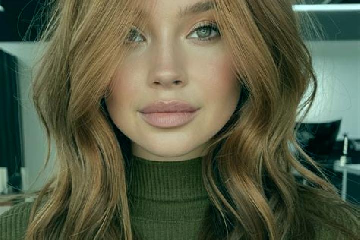 Ava, 25, a auburn grey-eyed european companion based in Ueckermuende. Offering Overnight, Duos, OWO, Deep French Kissing. Available for incall and outcall, d...