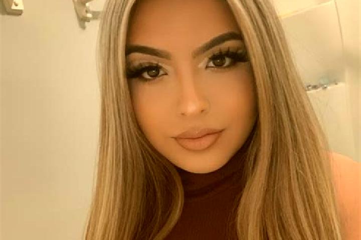 Ava, 25, a blonde dark-eyed latina companion based in Schechingen. Offering Fetish, CIM, BDSM, Roleplay. Available for incall and outcall, day and evening da...