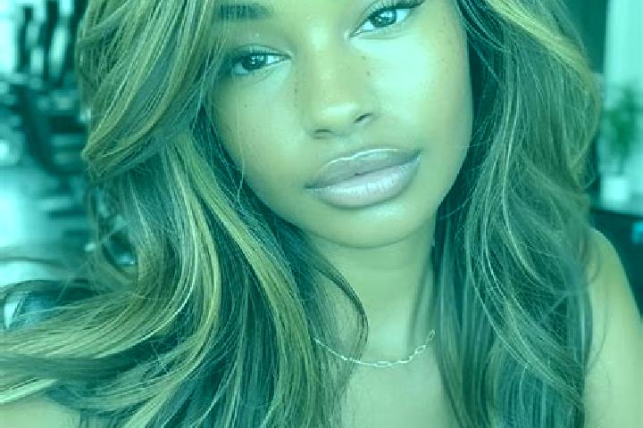Ava, 25, a dark blonde dark-eyed mixed companion based in Ziezmariai. Offering Couples, Overnight, GFE, 69. Available for incall and outcall, day and evening...