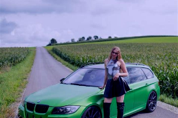 Ava, 25 — Escort in Dissen, Germany