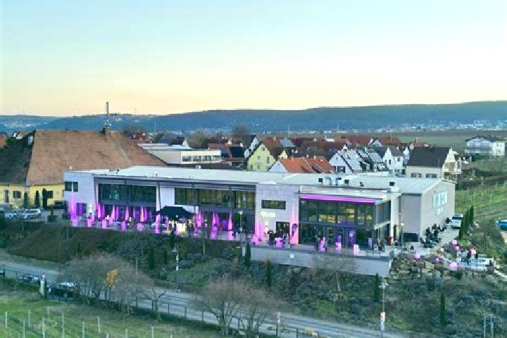 Ava, 25 — Escort in Weisenheim am Berg, Germany